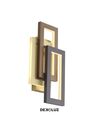 LÁMPARA DE PARED MARCOS